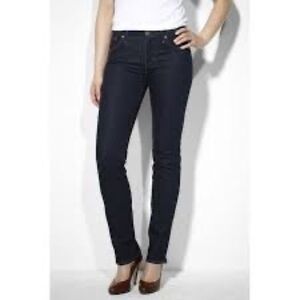 Levi’s Demi Curve Classic Straight Leg Denim‎ Jeans